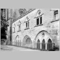 Figeac, la chapelle Notre-Dame-de-Pitié,  l'ancienne salle capitulaire, photo Jean-Eugène Durand, chapelle.jpg